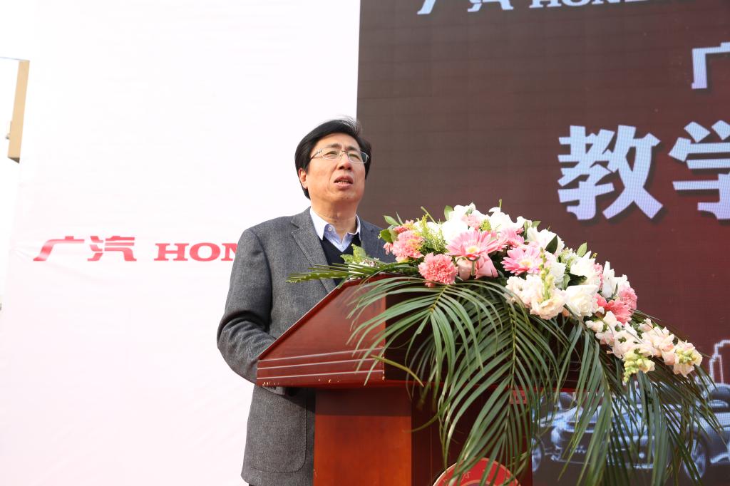 董事长潘福林致辞(摄影:白璐)